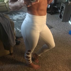 Victoria’s Secret knockout leggings